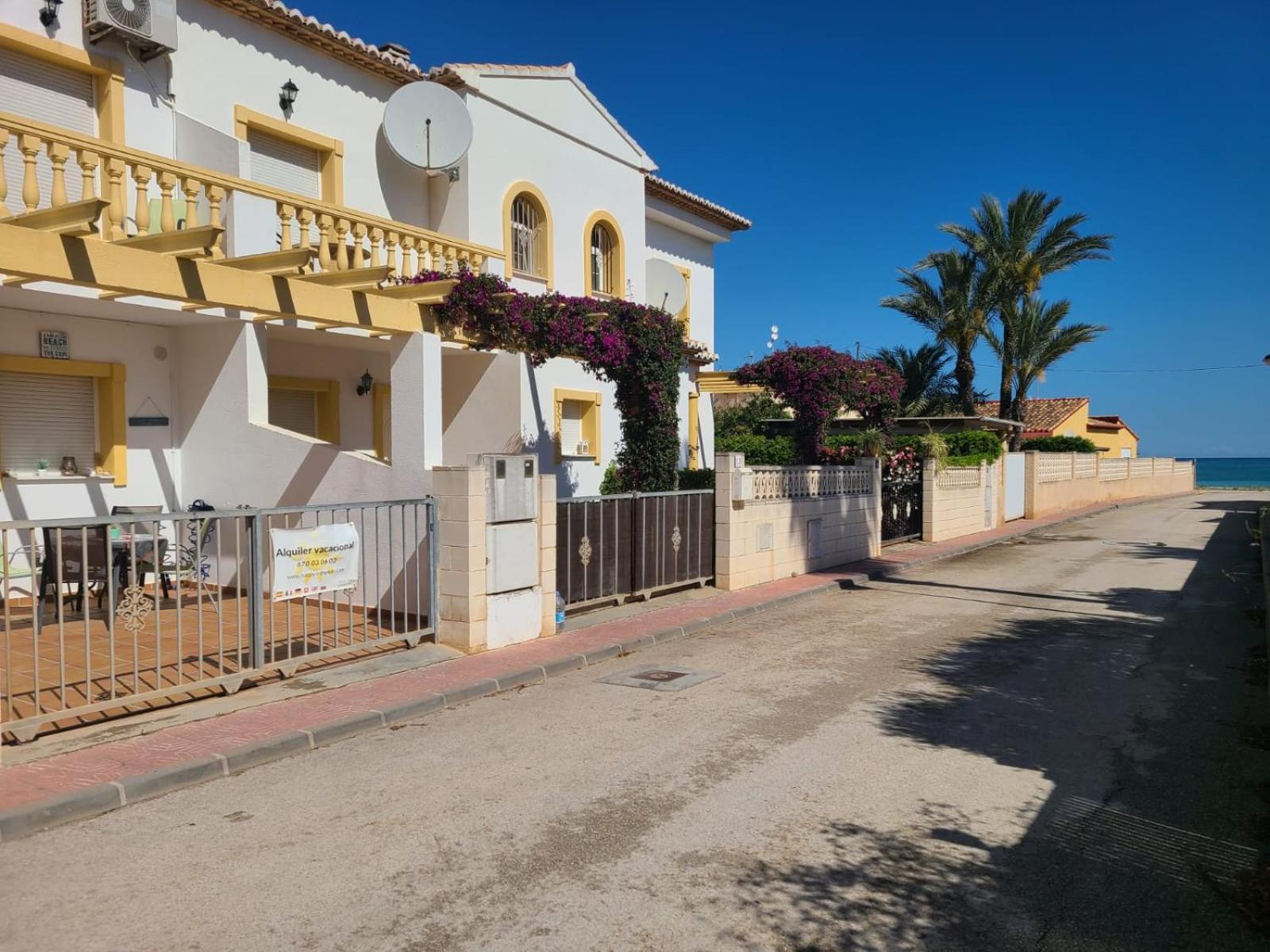 Bungalow Pueblo Mar En Els Poblets. دينايا المظهر الخارجي الصورة